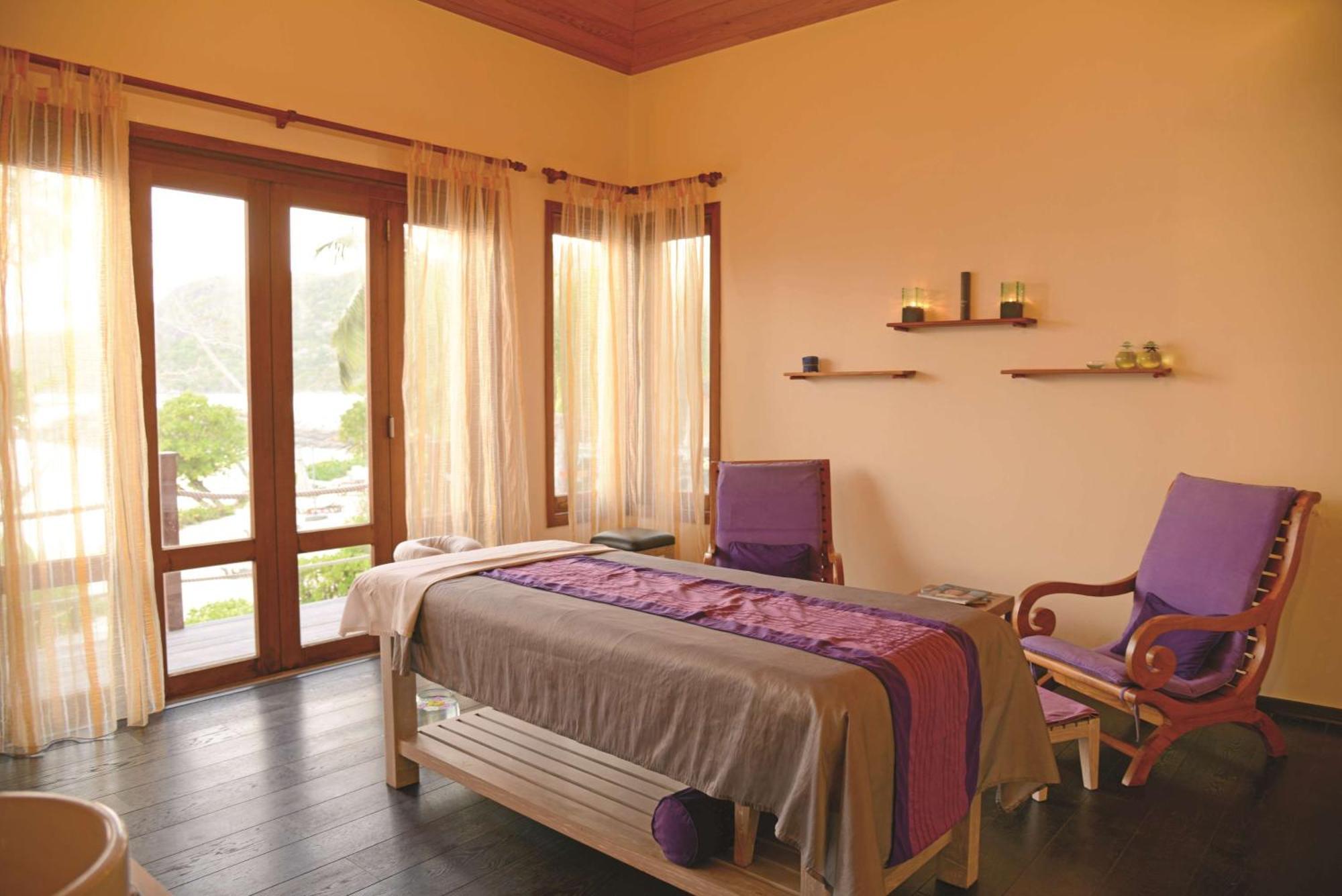 Doubletree By Hilton Seychelles Allamanda Resort & Spa Takamaka Exteriér fotografie