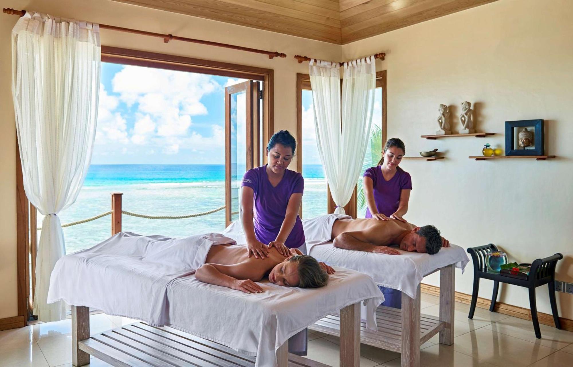 Doubletree By Hilton Seychelles Allamanda Resort & Spa Takamaka Exteriér fotografie