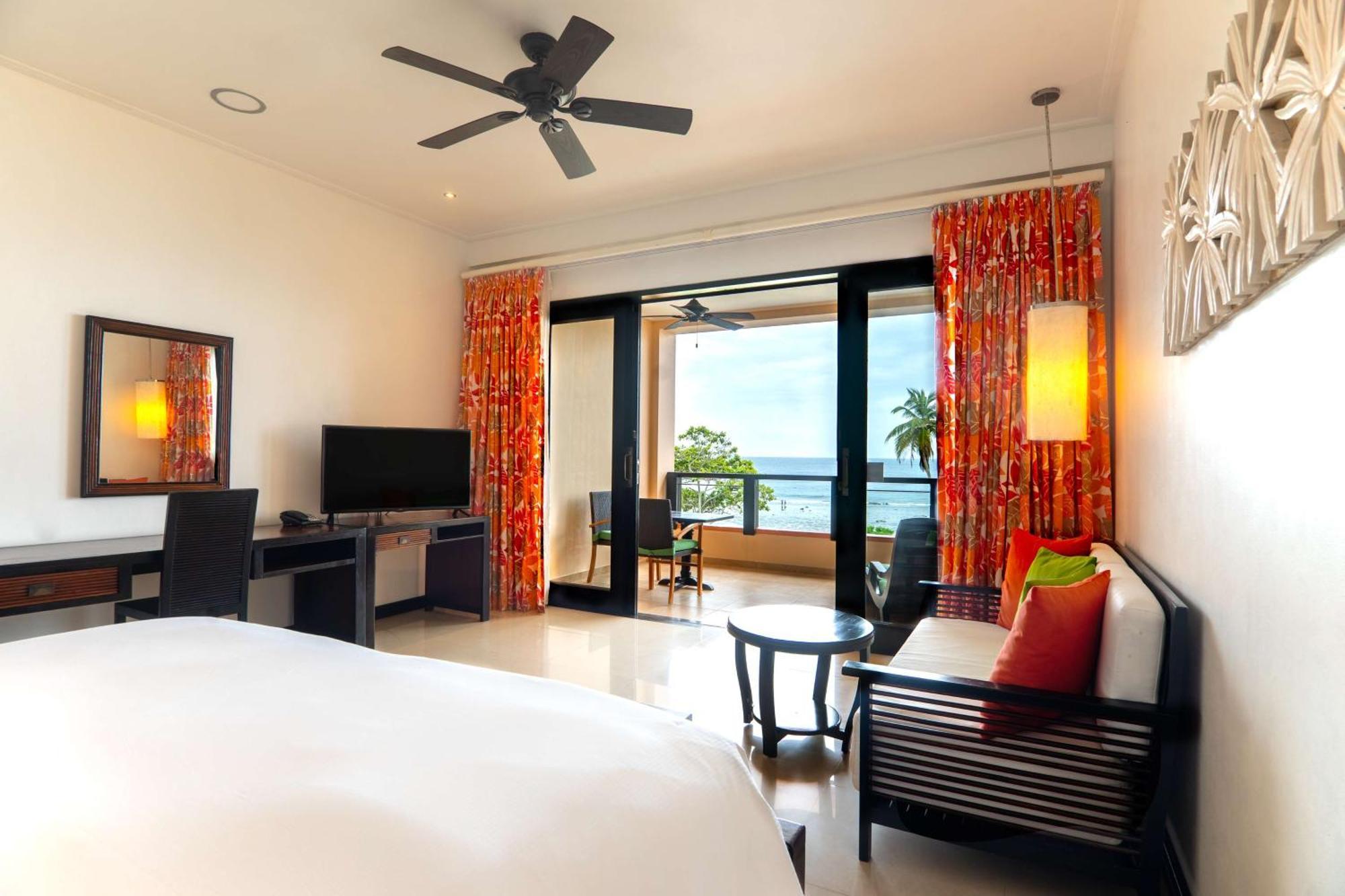 Doubletree By Hilton Seychelles Allamanda Resort & Spa Takamaka Exteriér fotografie