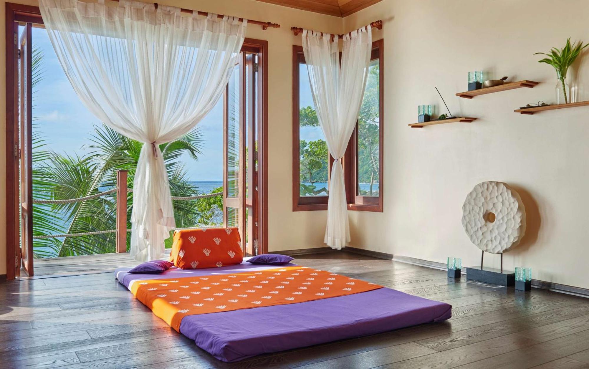 Doubletree By Hilton Seychelles Allamanda Resort & Spa Takamaka Exteriér fotografie