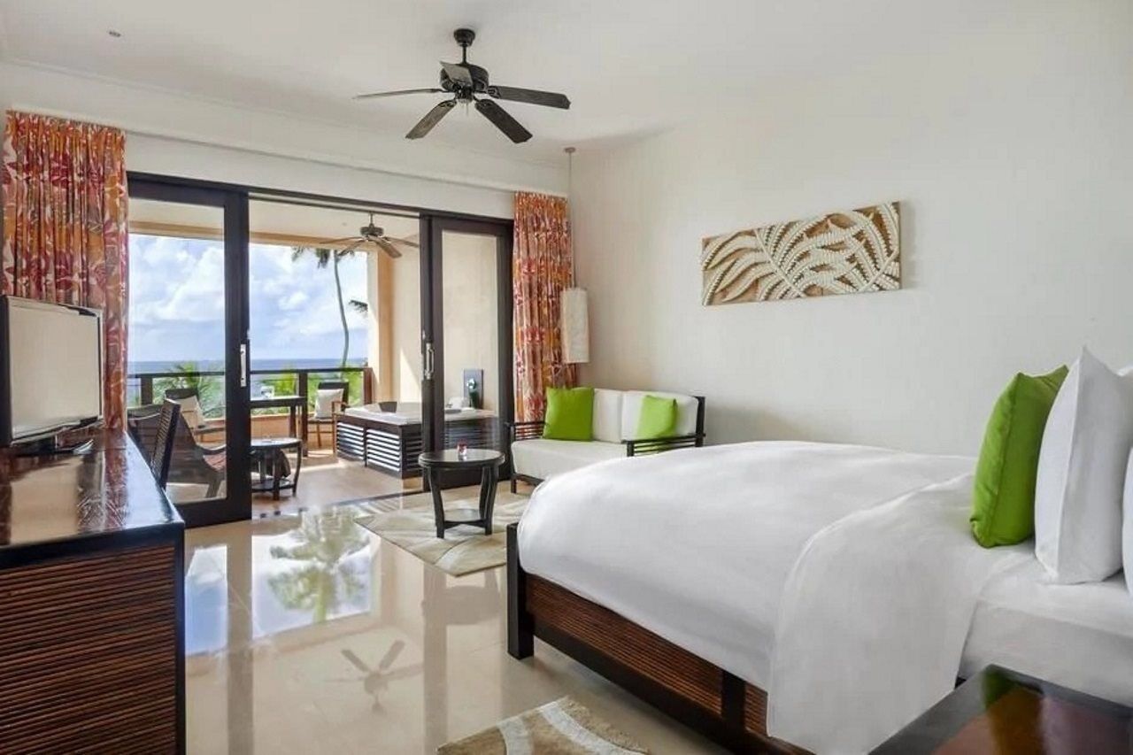 Doubletree By Hilton Seychelles Allamanda Resort & Spa Takamaka Exteriér fotografie